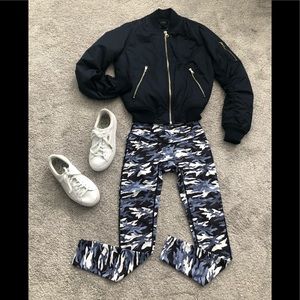 BLUE CAMO LEGGING